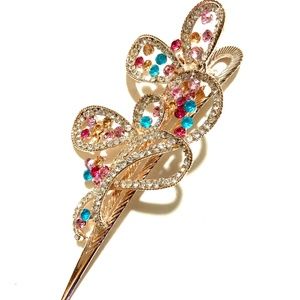 NWOT Gorgeous Rhinestone Hair Clip